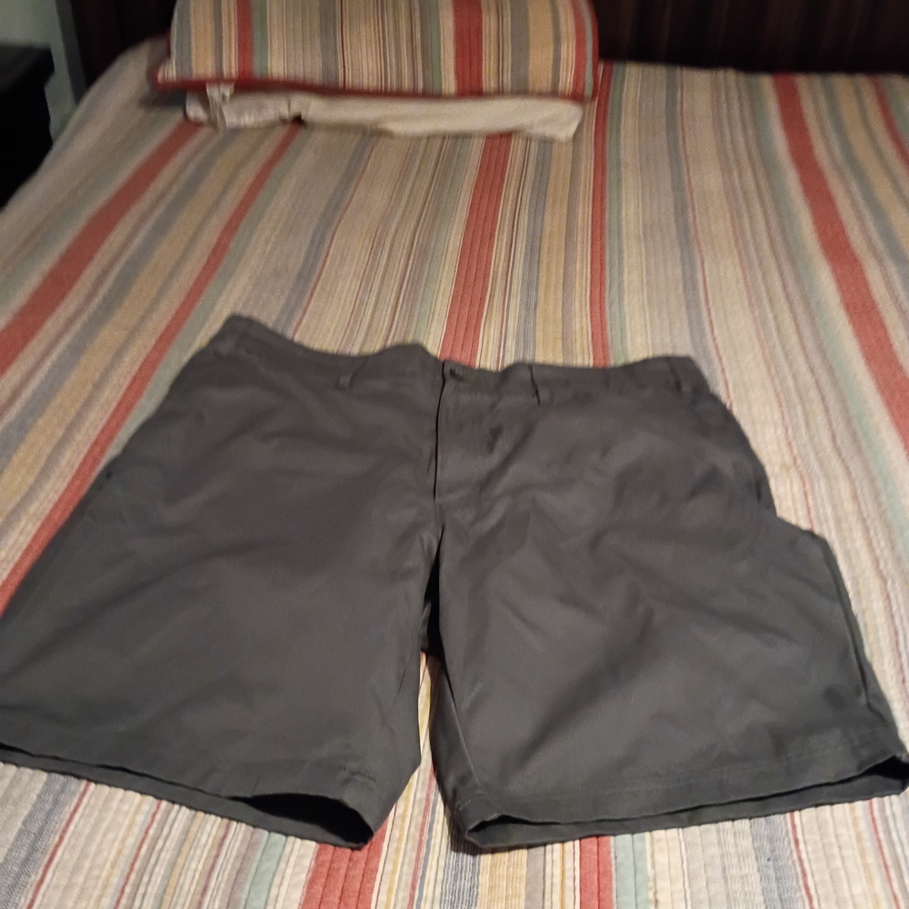 The Foundry Supply Co. Men's Charcoal Flat-Front Shorts